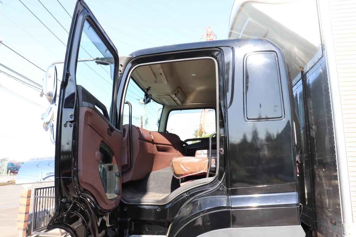 0000396440.53db089d04852a5977896e53c20b959e27f53eb9